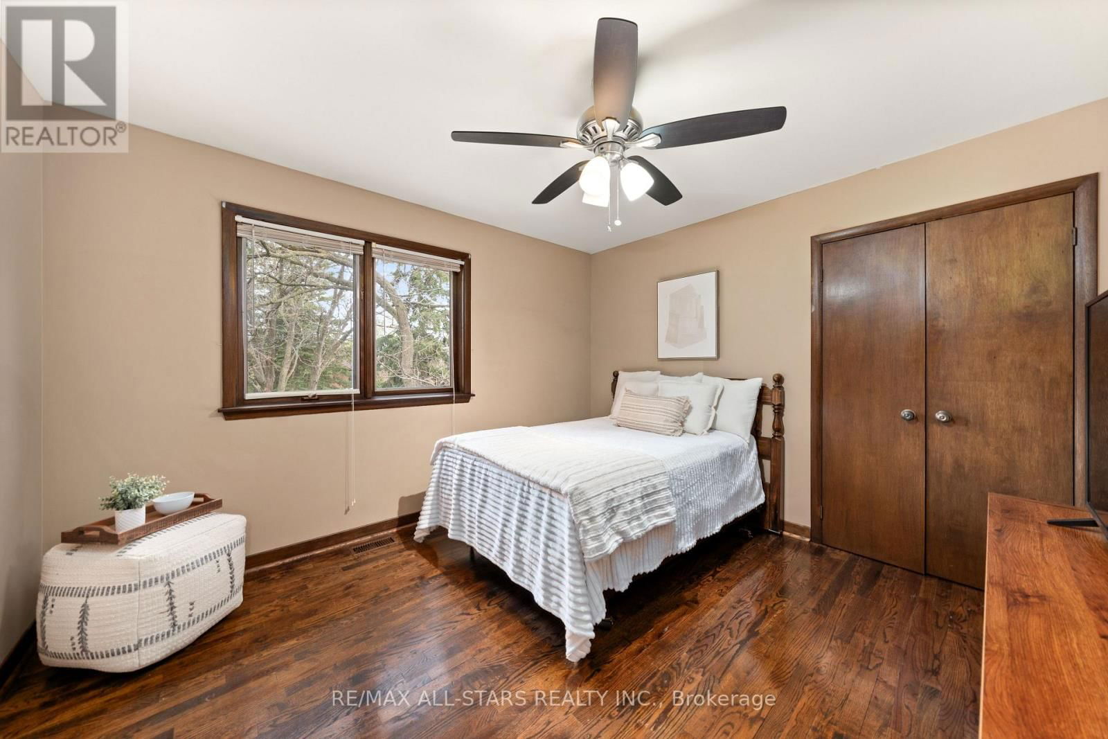 145 PEMBERTON ROAD Image 32