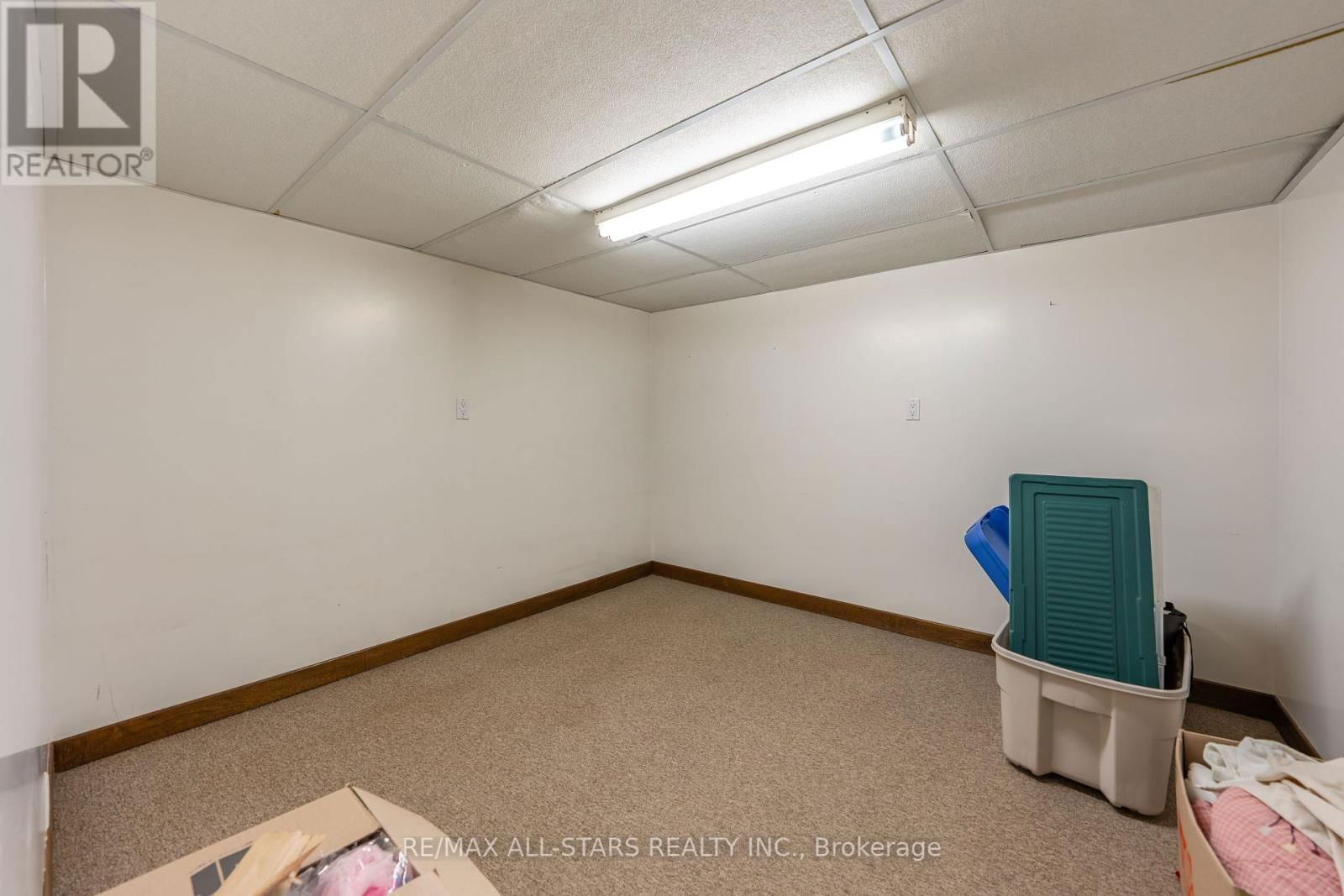 145 PEMBERTON ROAD Image 39