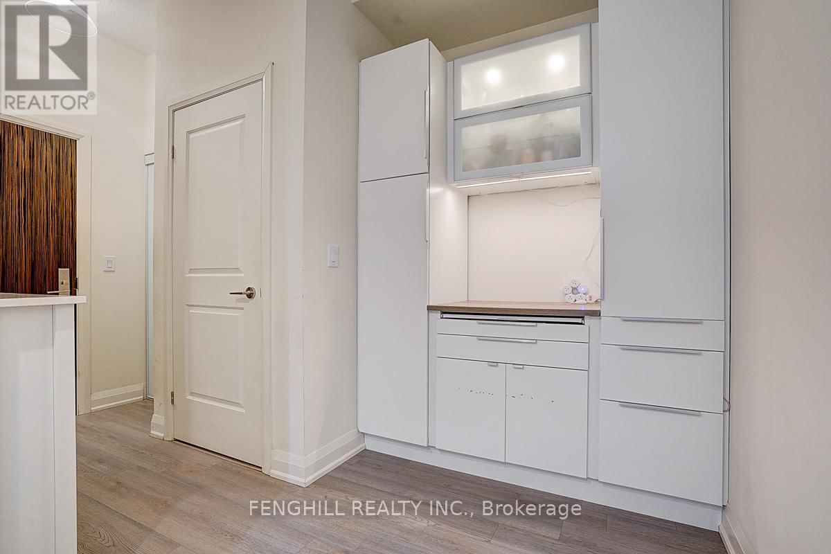 506 - 8763 BAYVIEW AVENUE Image 4