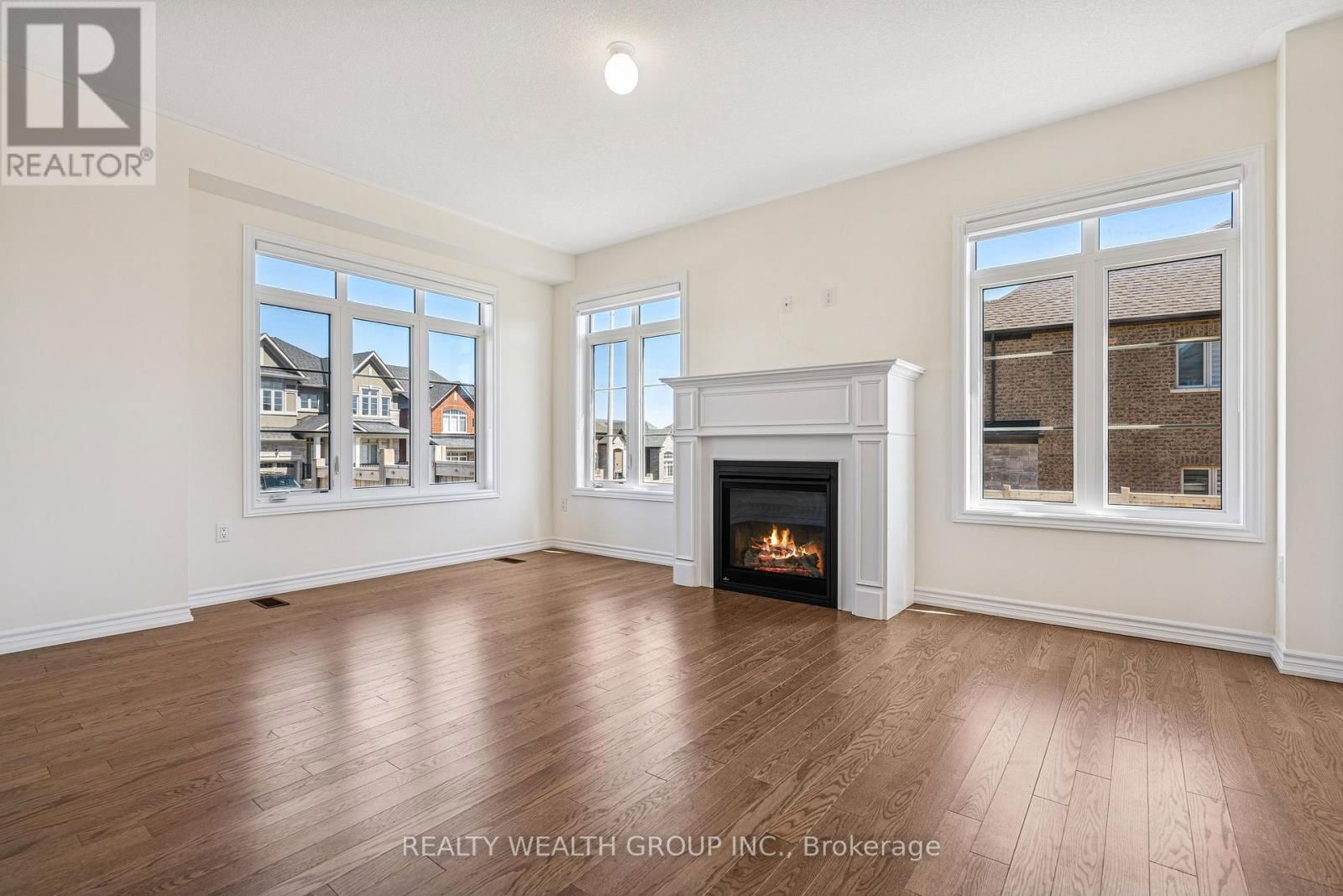 1422 BRODERICK STREET Image 10