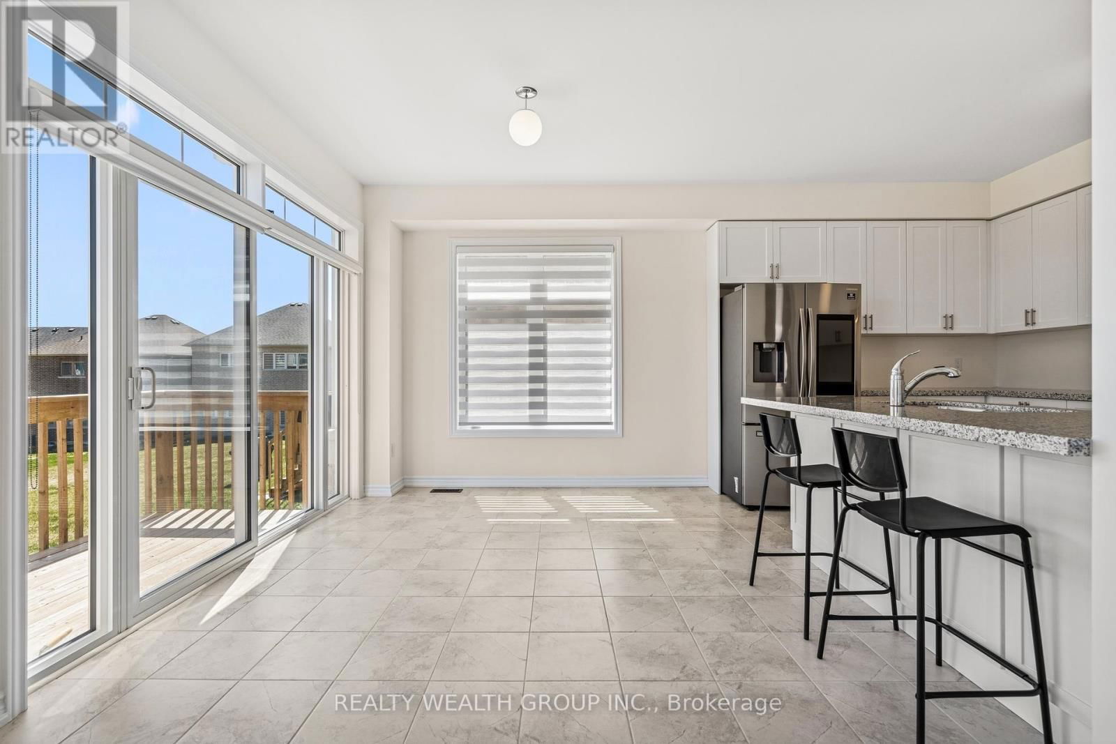 1422 BRODERICK STREET Image 12