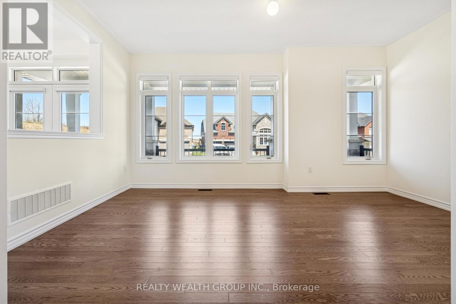 1422 BRODERICK STREET Image 5