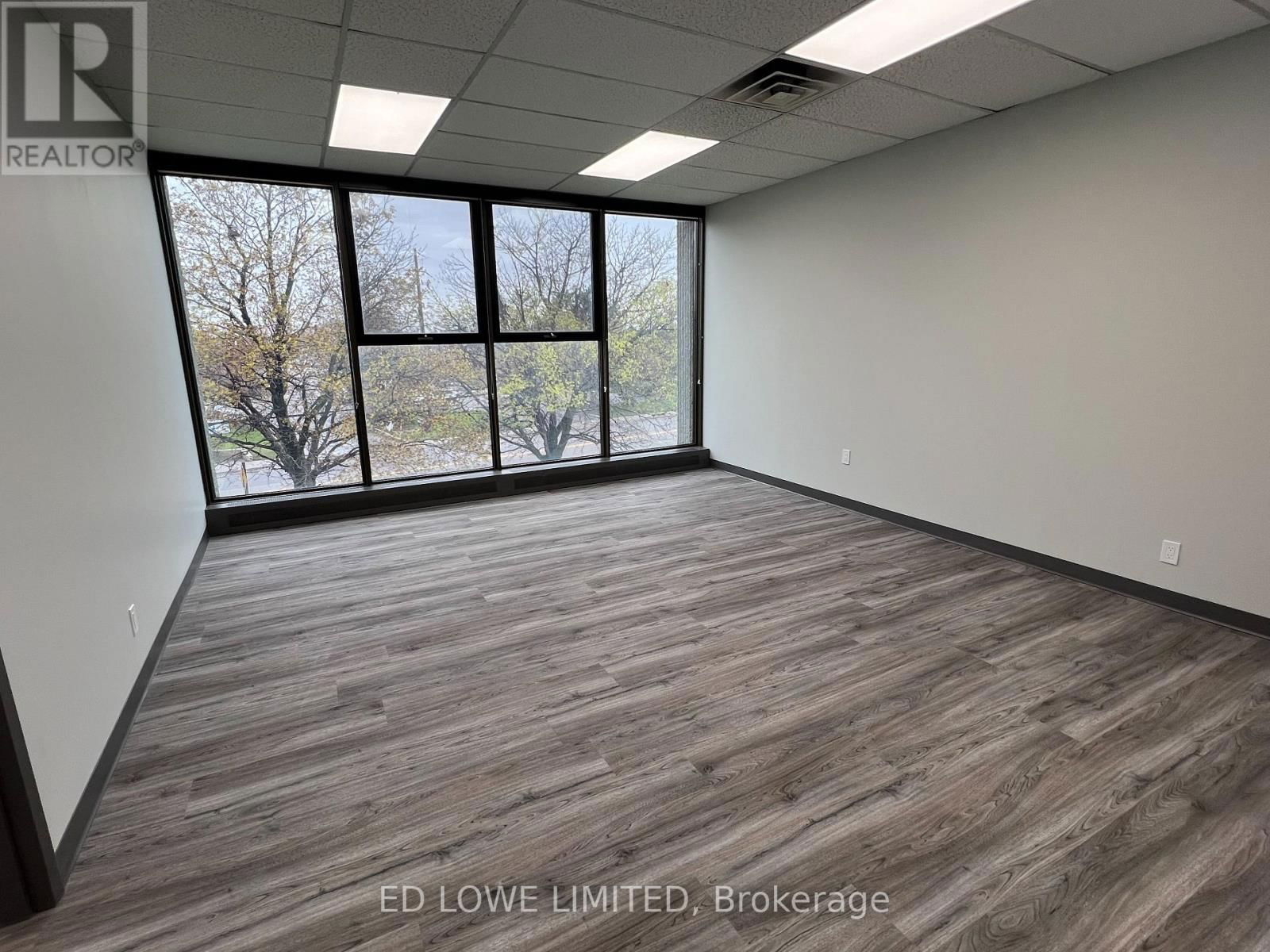 2A - 130 ESNA PARK DRIVE Image 18
