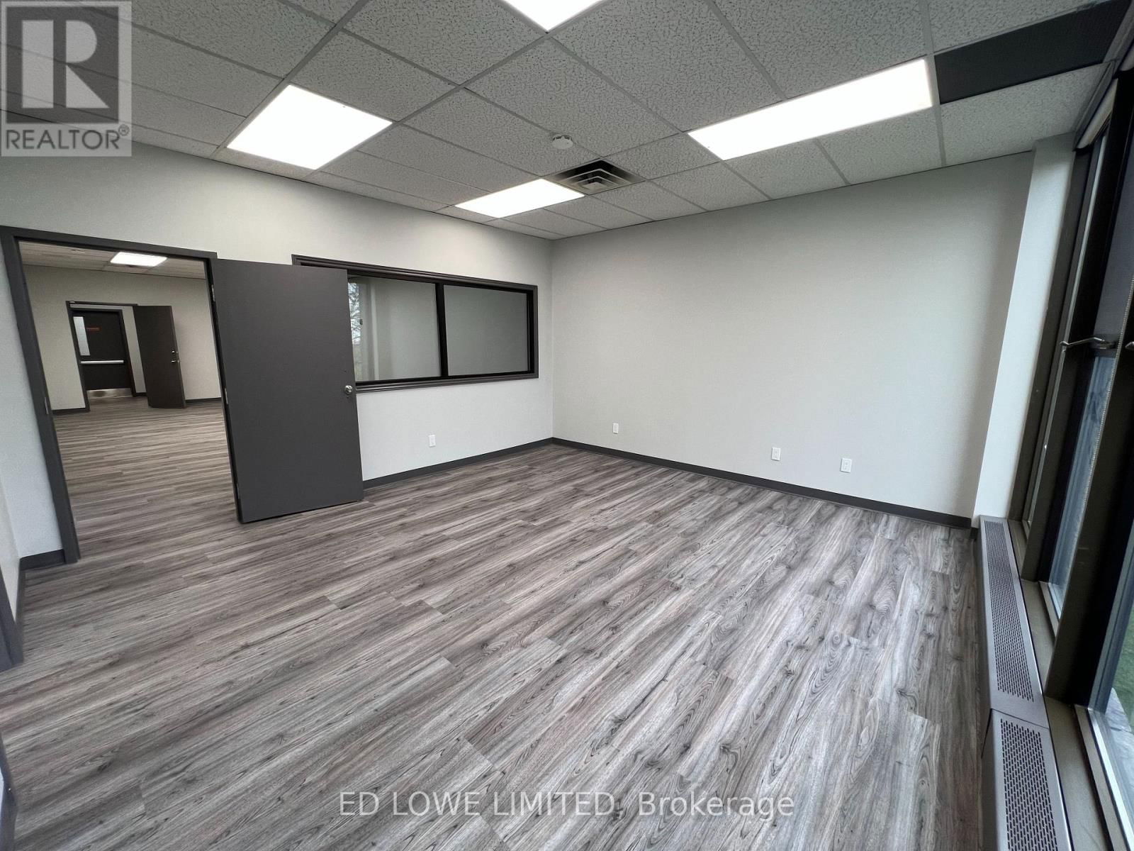 2A - 130 ESNA PARK DRIVE Image 21