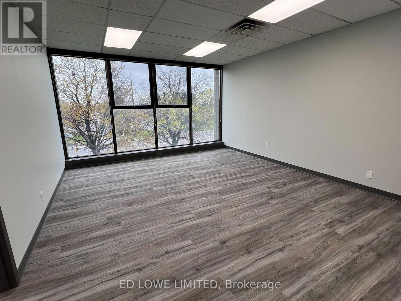 2B - 130 ESNA PARK DRIVE Image 18
