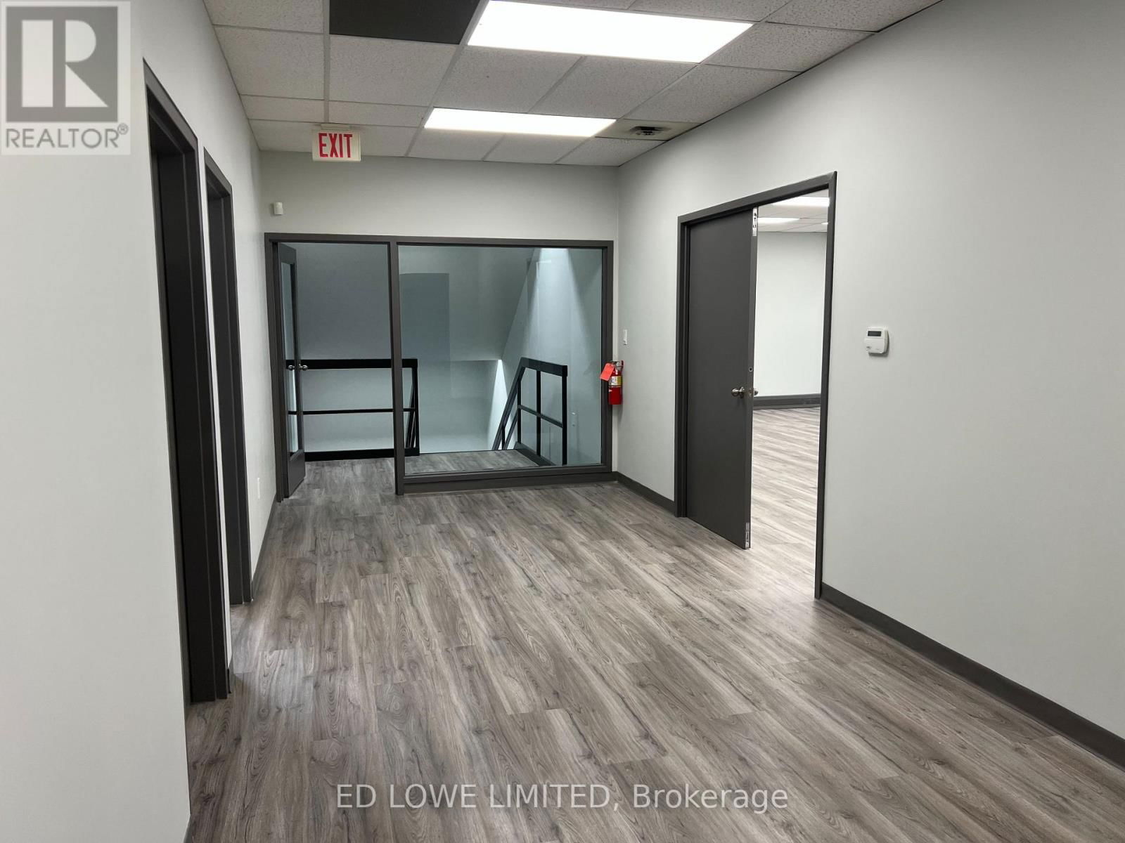 2B - 130 ESNA PARK DRIVE Image 23