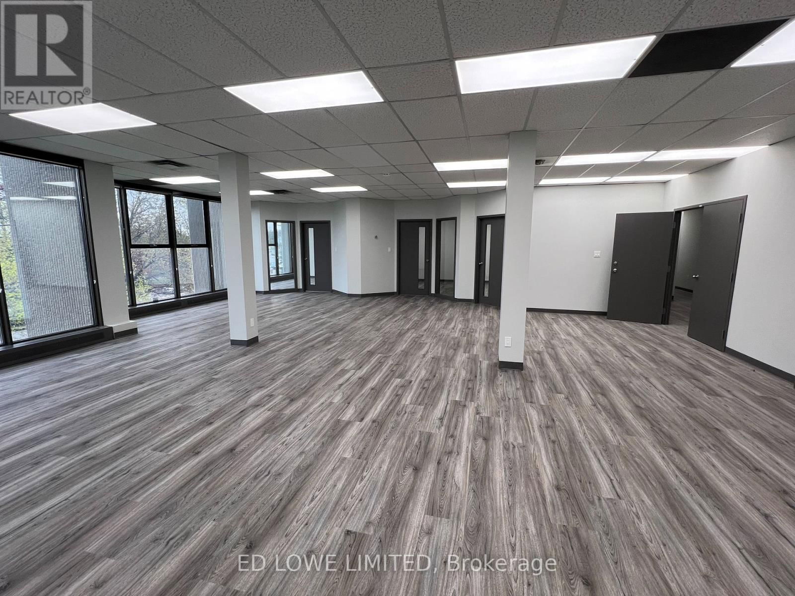 2B - 130 ESNA PARK DRIVE Image 5
