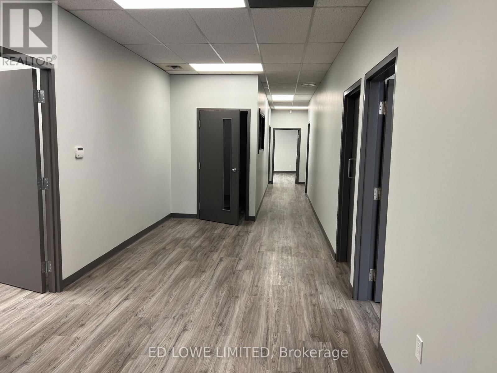 2B - 130 ESNA PARK DRIVE Image 8