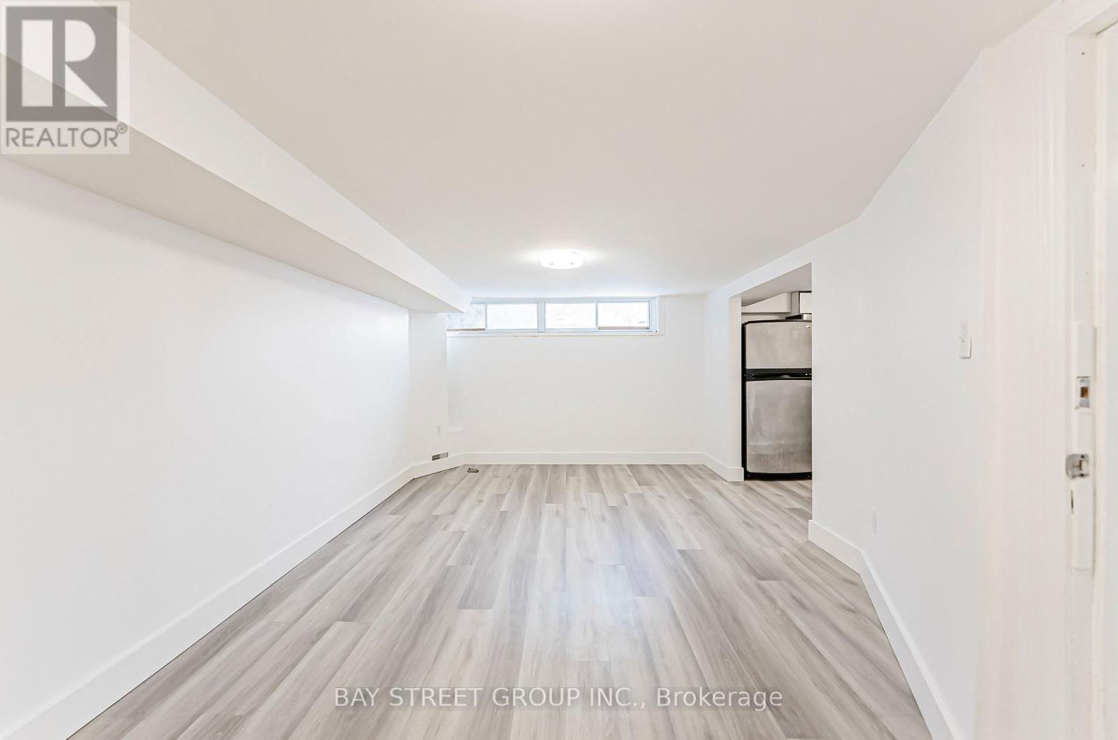 352 TAYLOR MILLS DRIVE NORTH Image 23