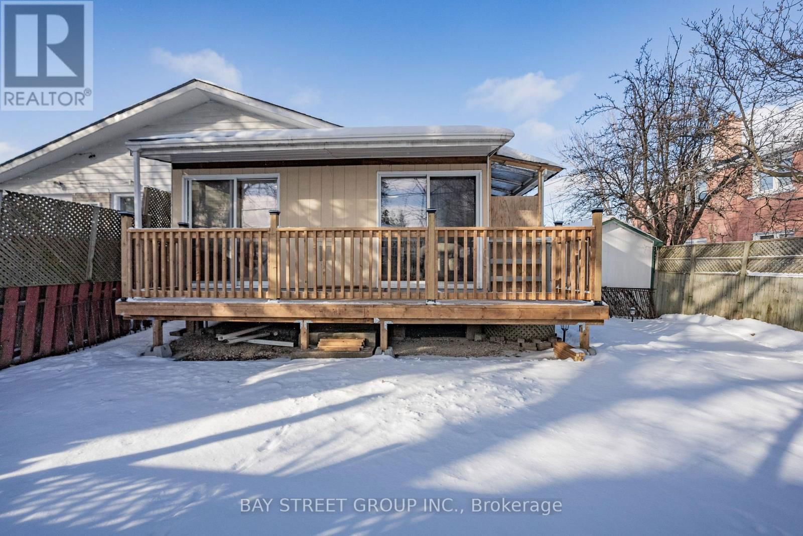 352 TAYLOR MILLS DRIVE NORTH Image 36