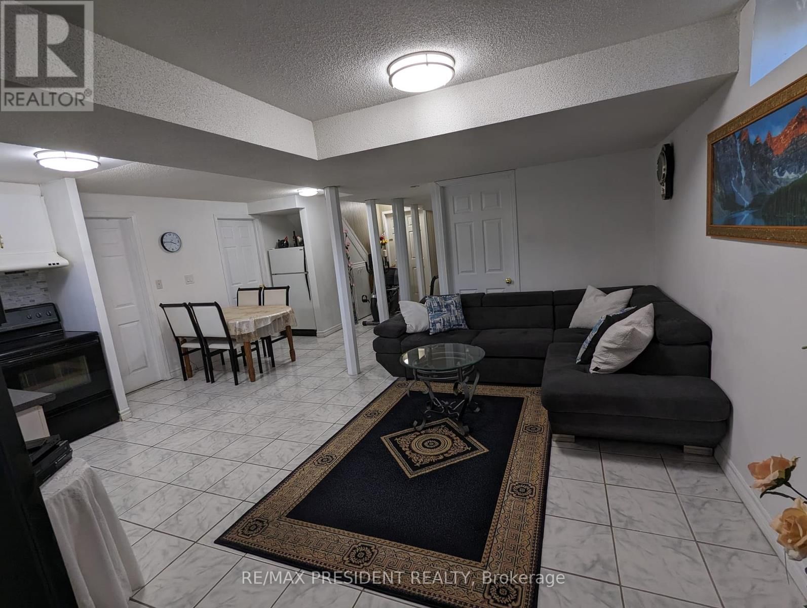 103 CUNNINGHAM DRIVE Image 10