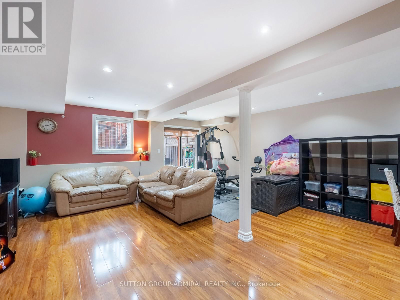 84 HAWKES DRIVE Image 28