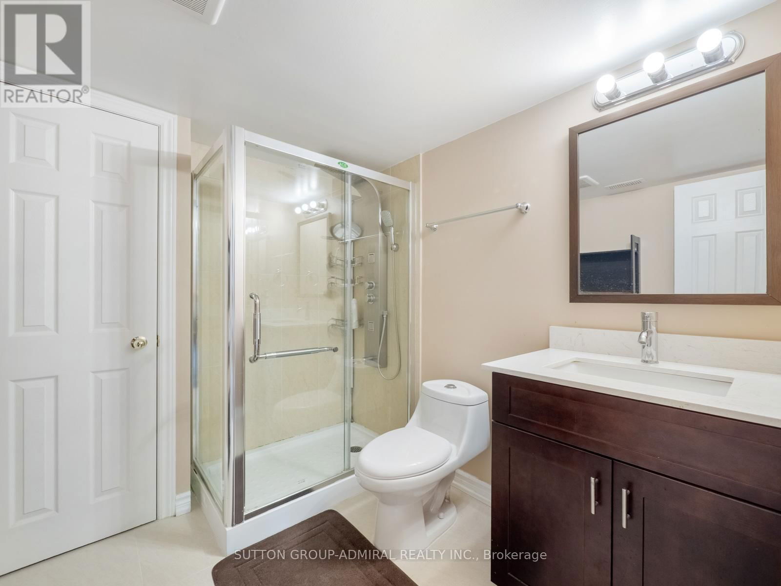 84 HAWKES DRIVE Image 35