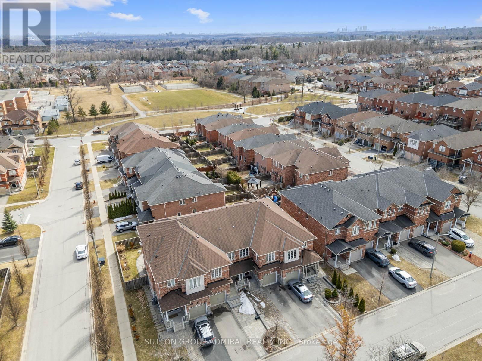 84 HAWKES DRIVE Image 39