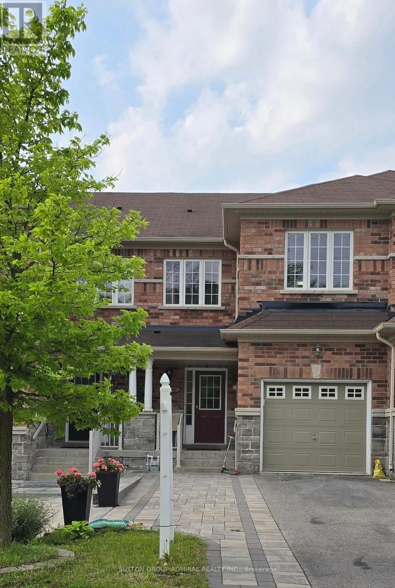 84 HAWKES DRIVE Image 44