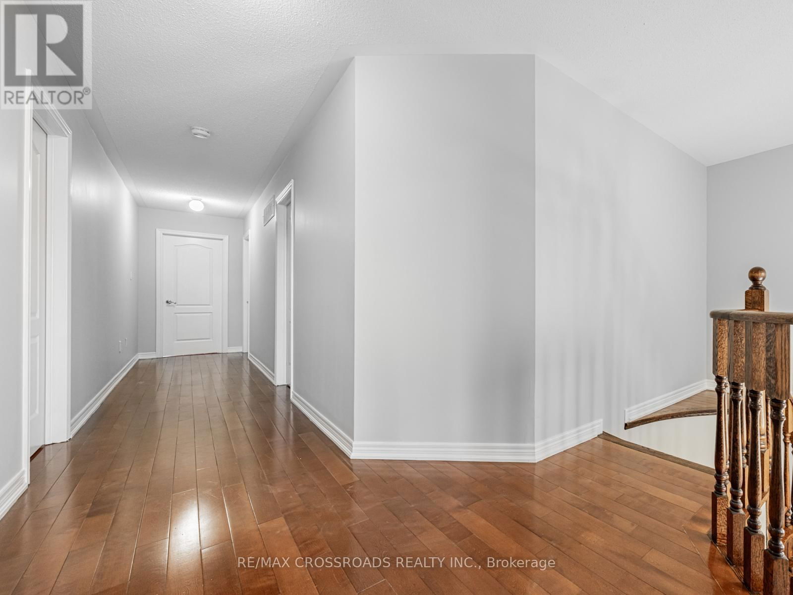 90 REGINALD LAMB CRESCENT Image 19
