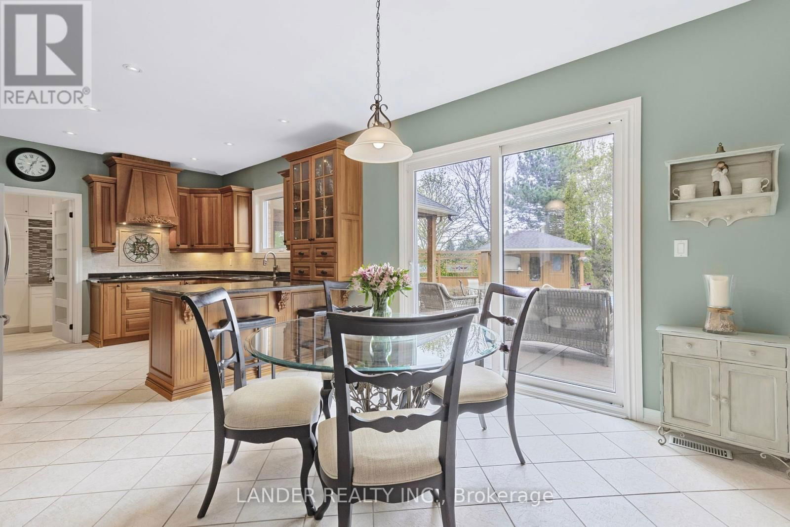 100 COLONEL WAYLING BOULEVARD Image 12