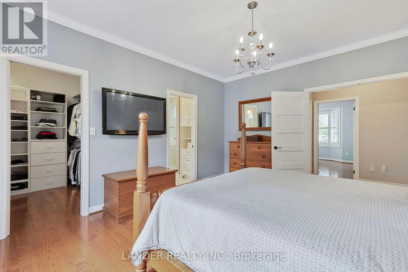 100 COLONEL WAYLING BOULEVARD Image 18