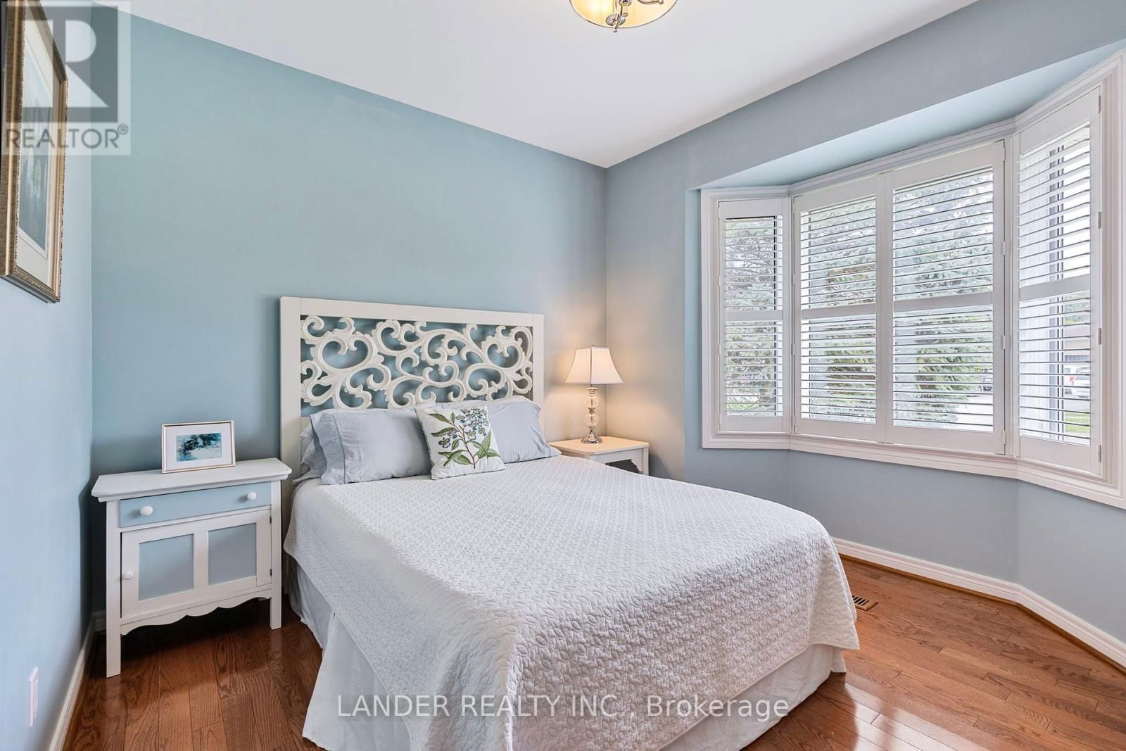 100 COLONEL WAYLING BOULEVARD Image 20
