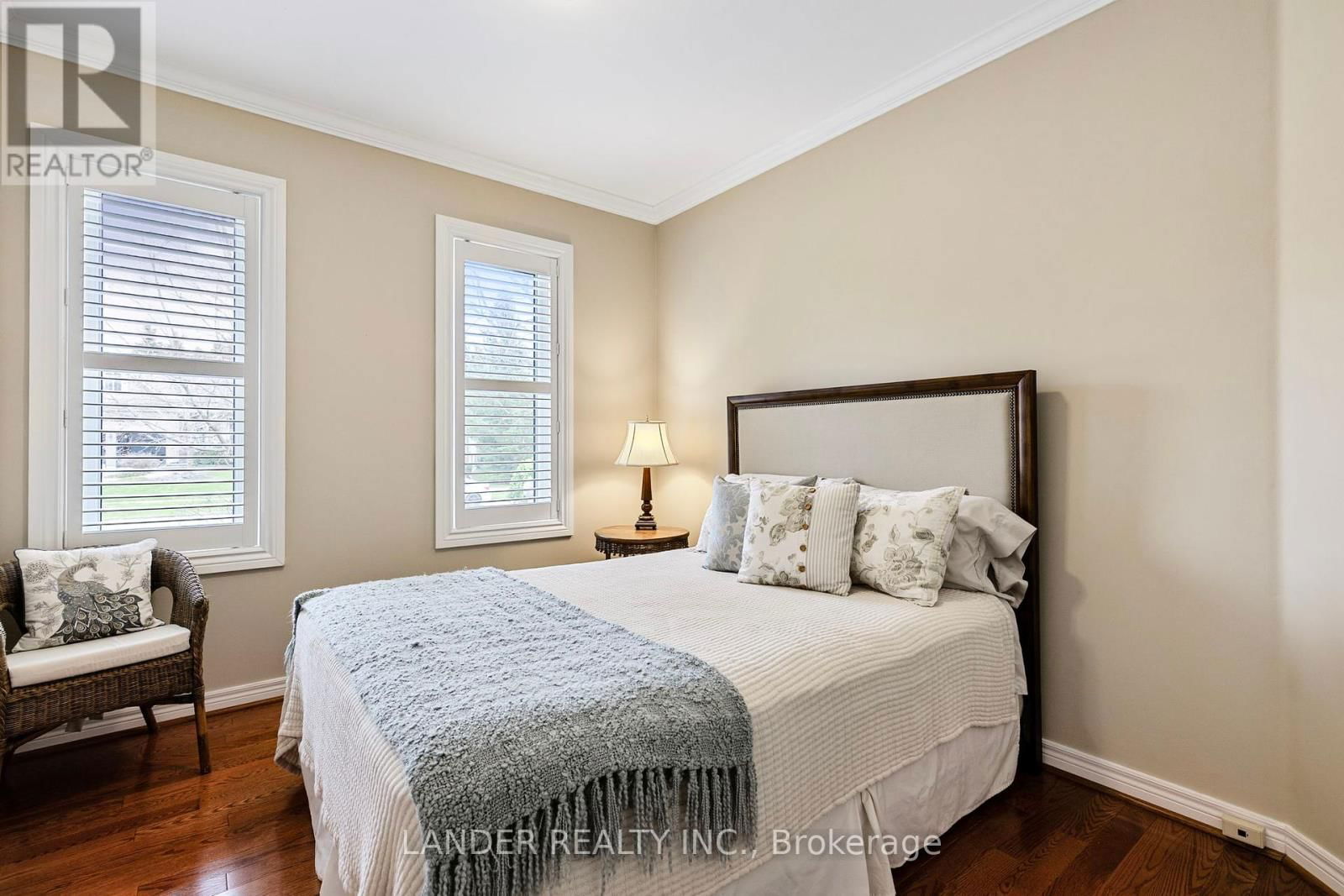 100 COLONEL WAYLING BOULEVARD Image 21