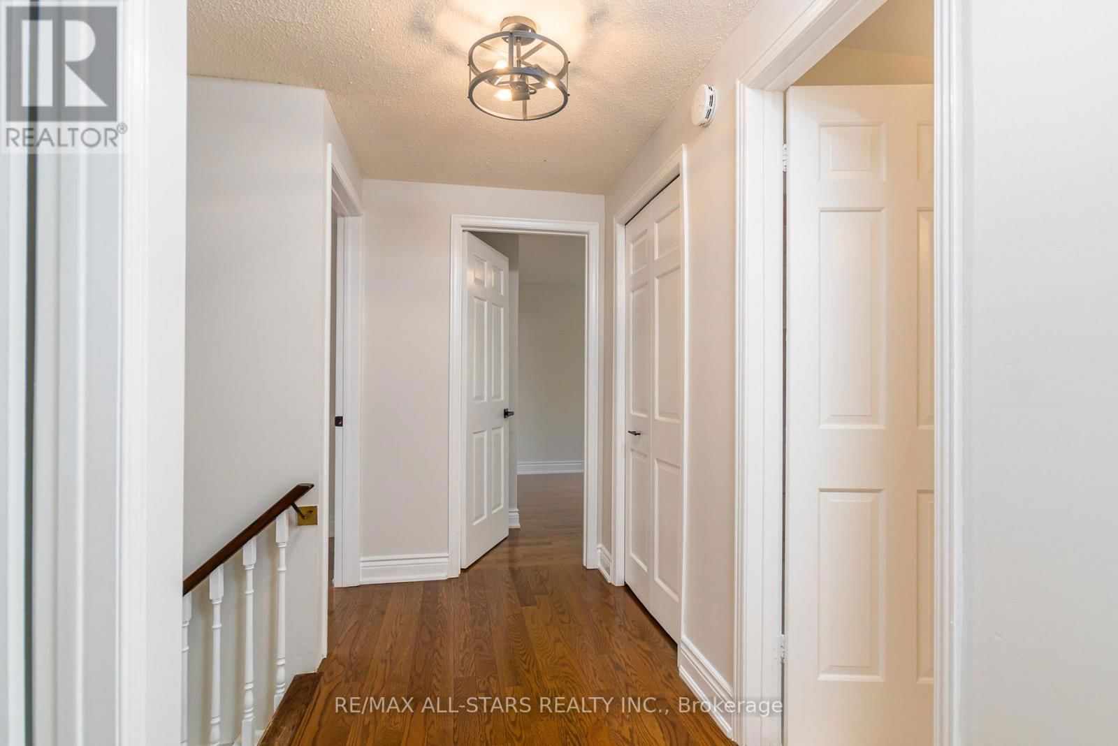 40 SIR GAWAINE PLACE Image 17