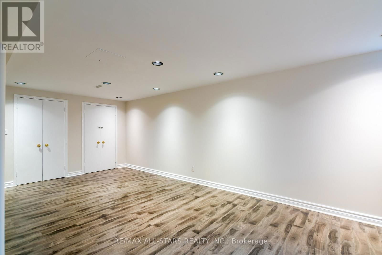 40 SIR GAWAINE PLACE Image 27