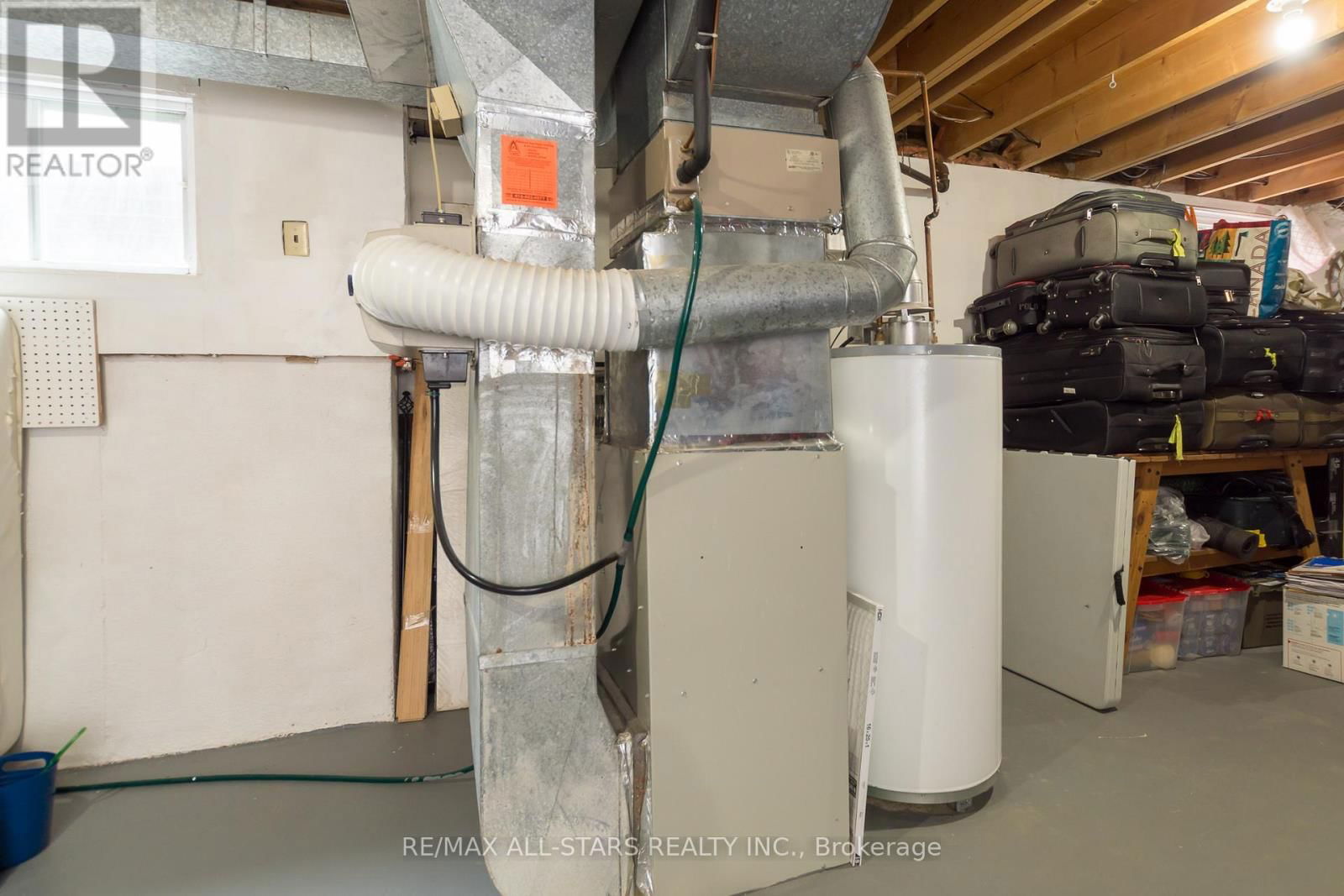40 SIR GAWAINE PLACE Image 29