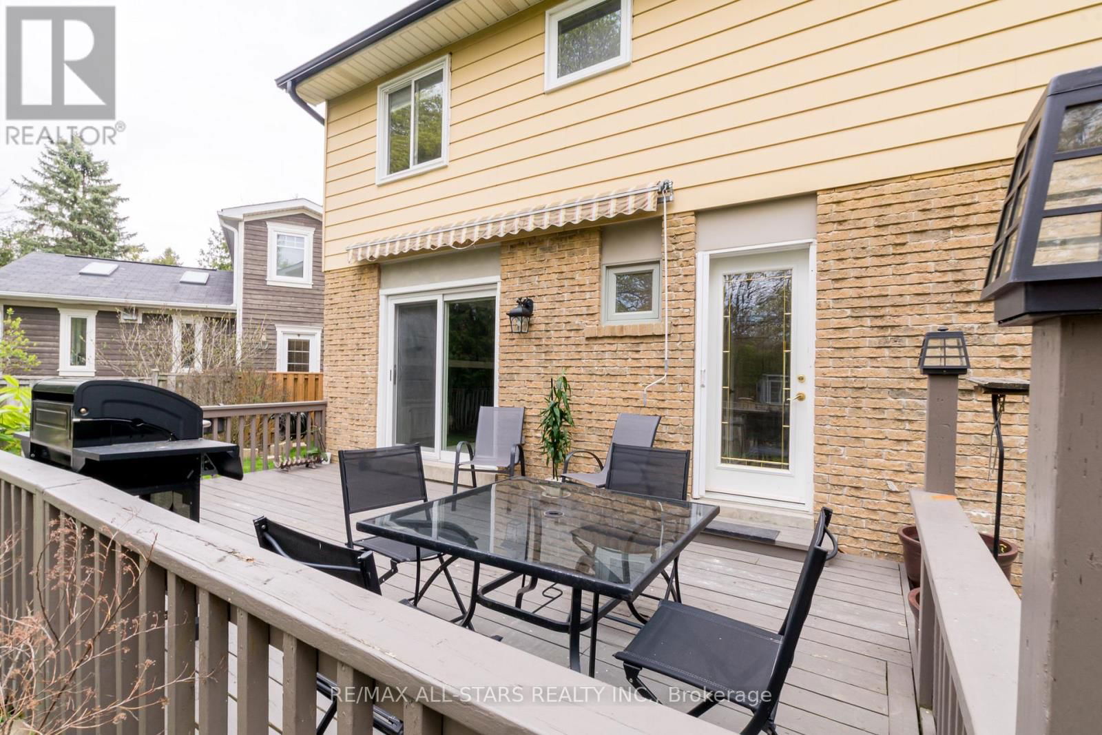 40 SIR GAWAINE PLACE Image 31