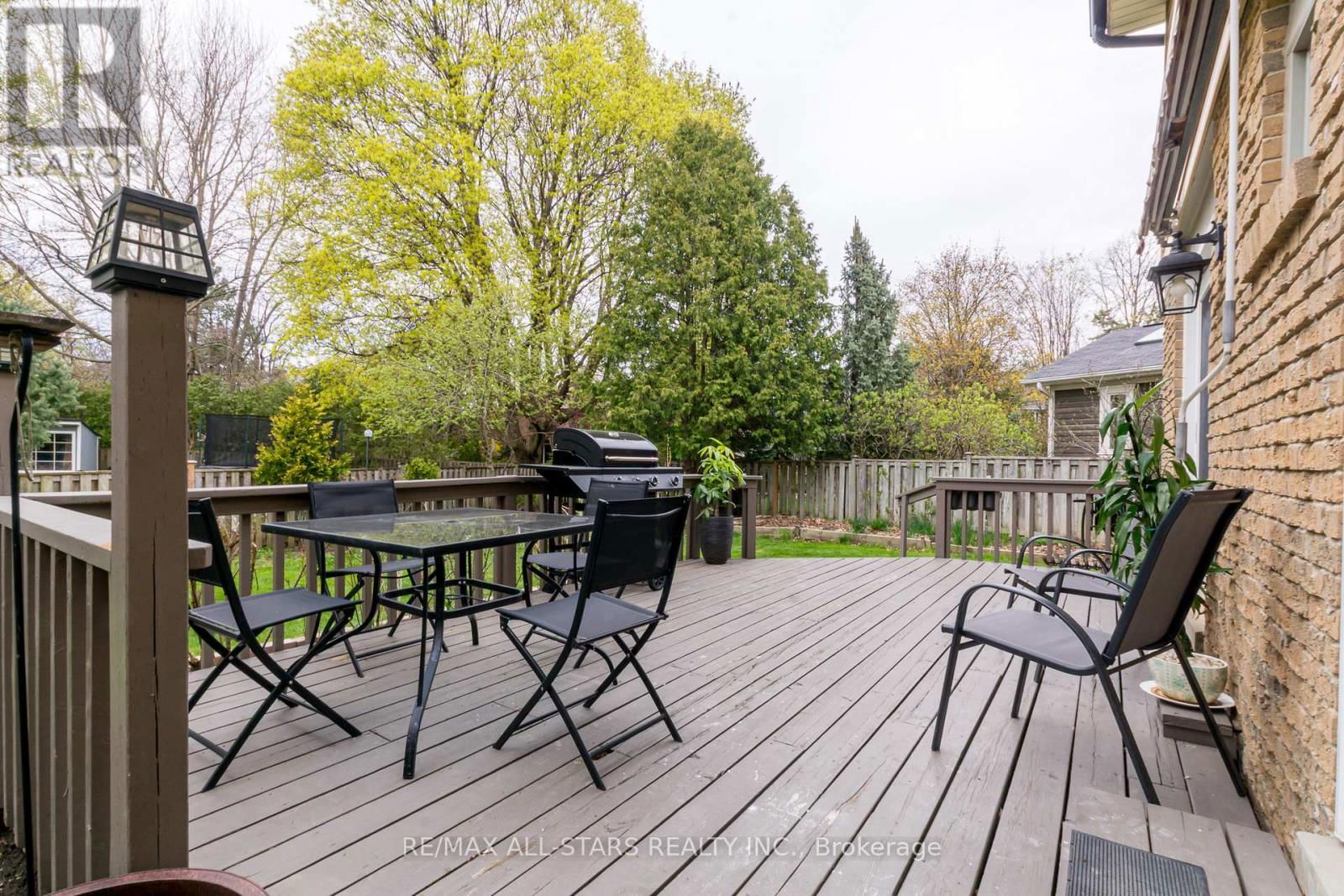 40 SIR GAWAINE PLACE Image 33