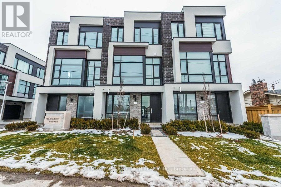 9601 BATHURST STREET Image 18