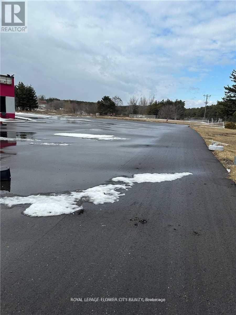 50 - 1084 COUNTY ROAD Image 2