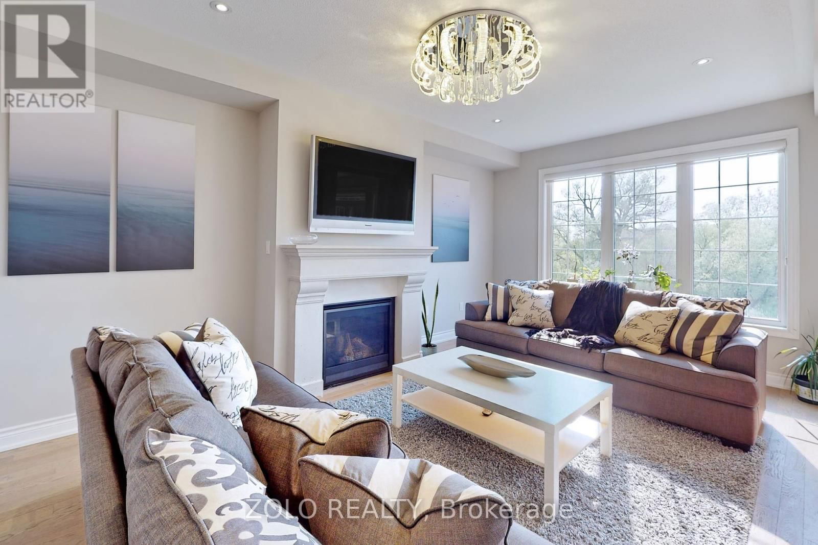 86 BRIARFIELD AVENUE Image 12