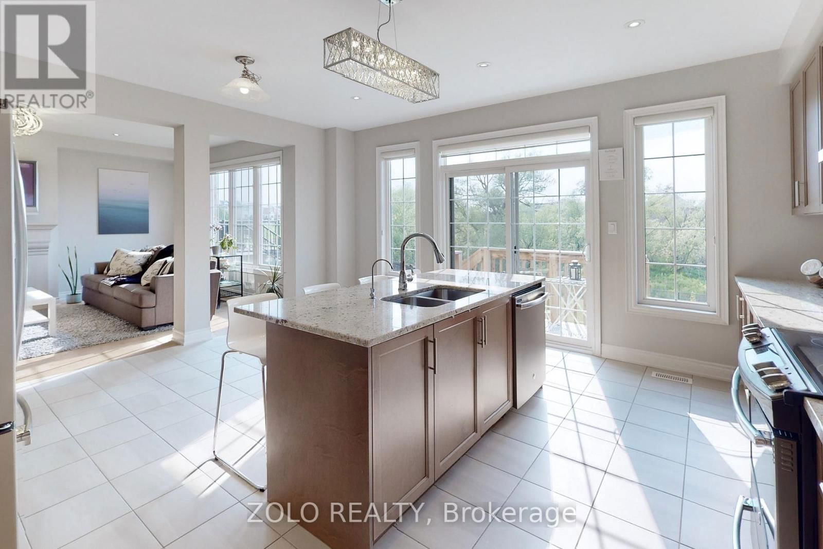86 BRIARFIELD AVENUE Image 19