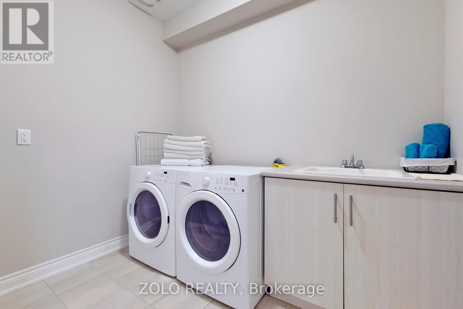 86 BRIARFIELD AVENUE Image 24