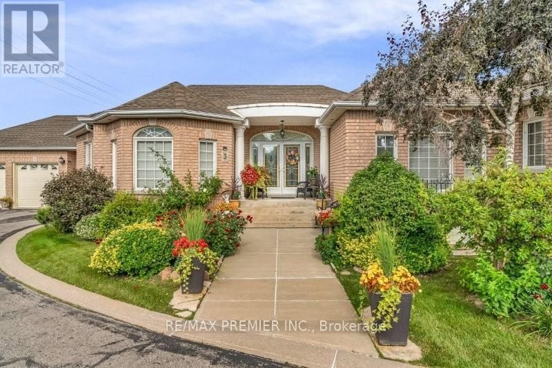 3 AVRO ROAD Image 1