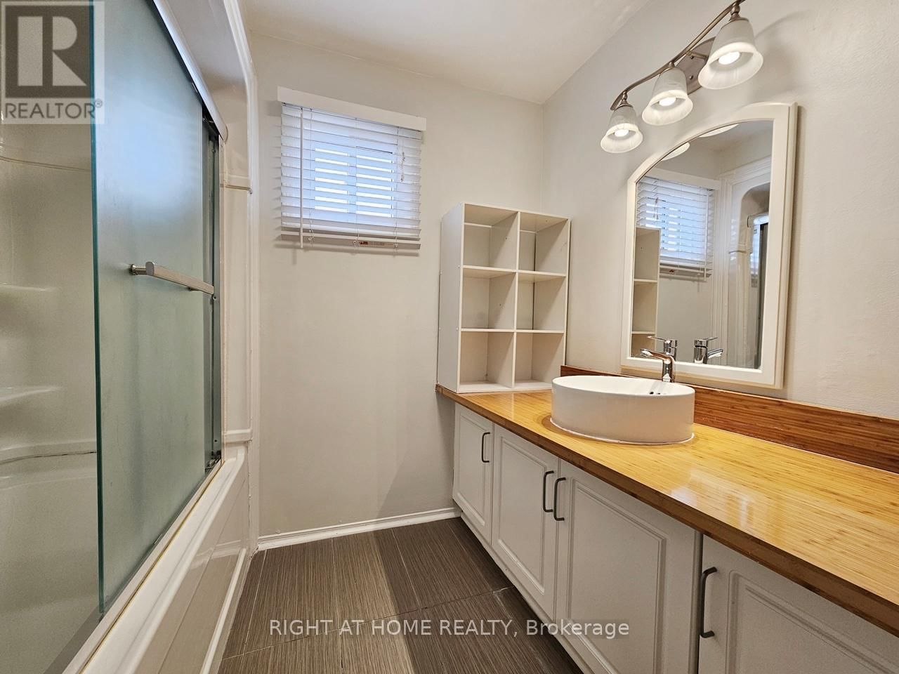 116 COOPERAGE CRESCENT Image 29