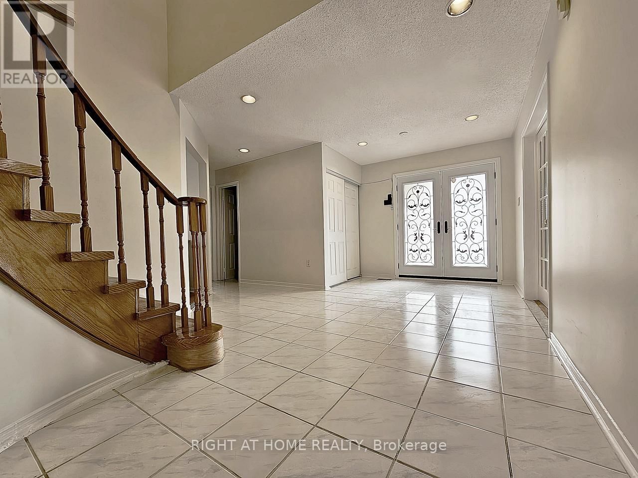 116 COOPERAGE CRESCENT Image 4