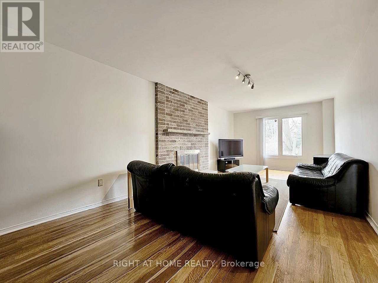 116 COOPERAGE CRESCENT Image 7