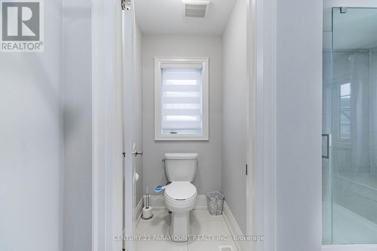 10 DONNAN DRIVE WEST Image 33