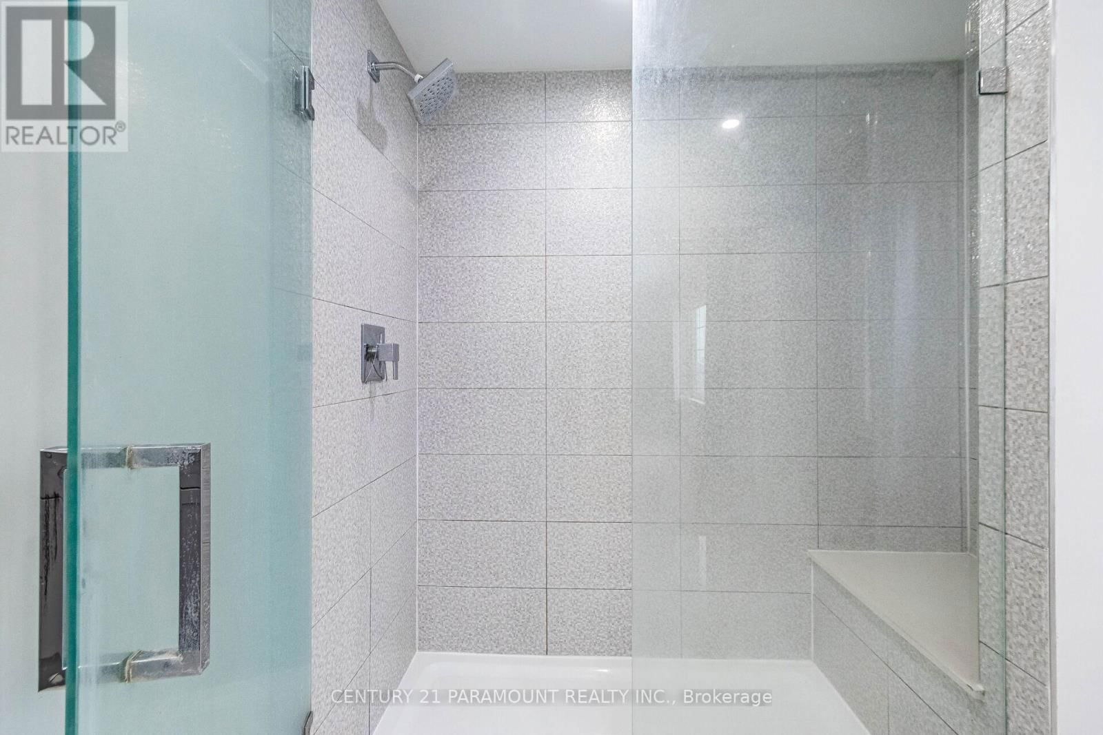 10 DONNAN DRIVE WEST Image 34