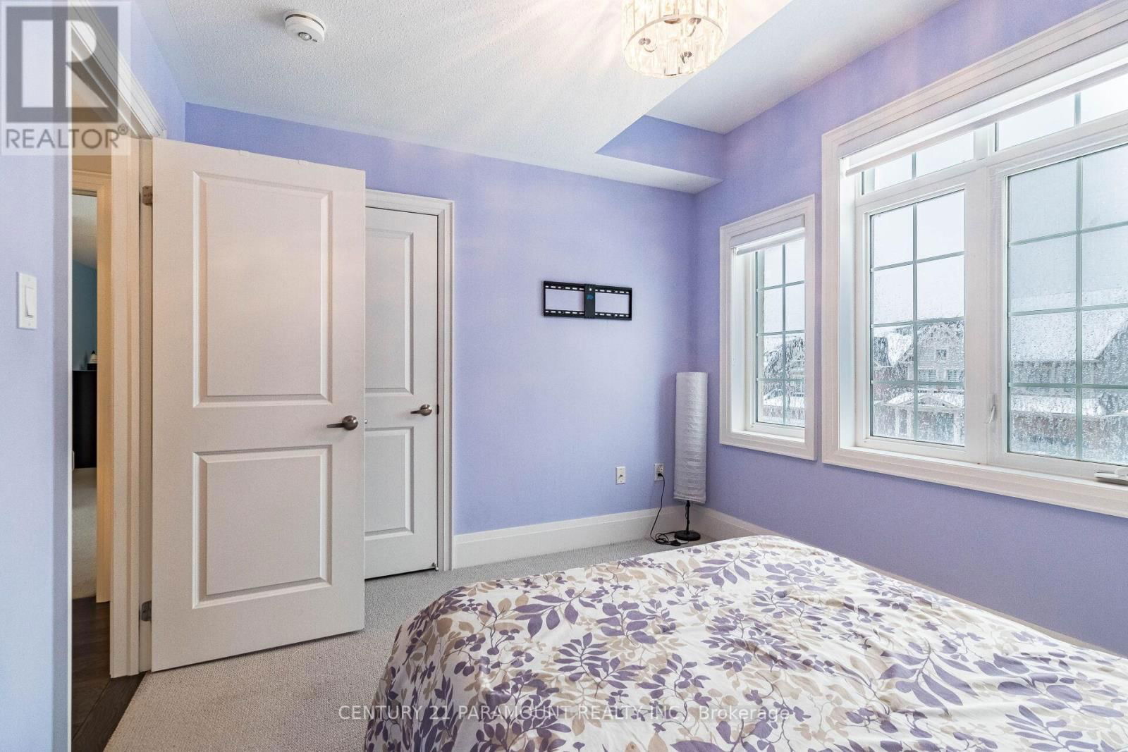 10 DONNAN DRIVE WEST Image 44