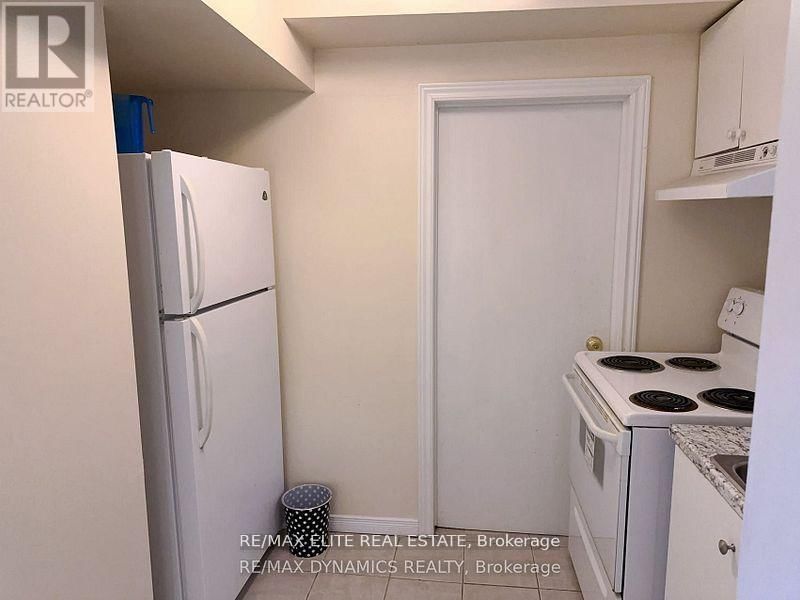 Bsmt - 232 AVENUE ROAD Image 6