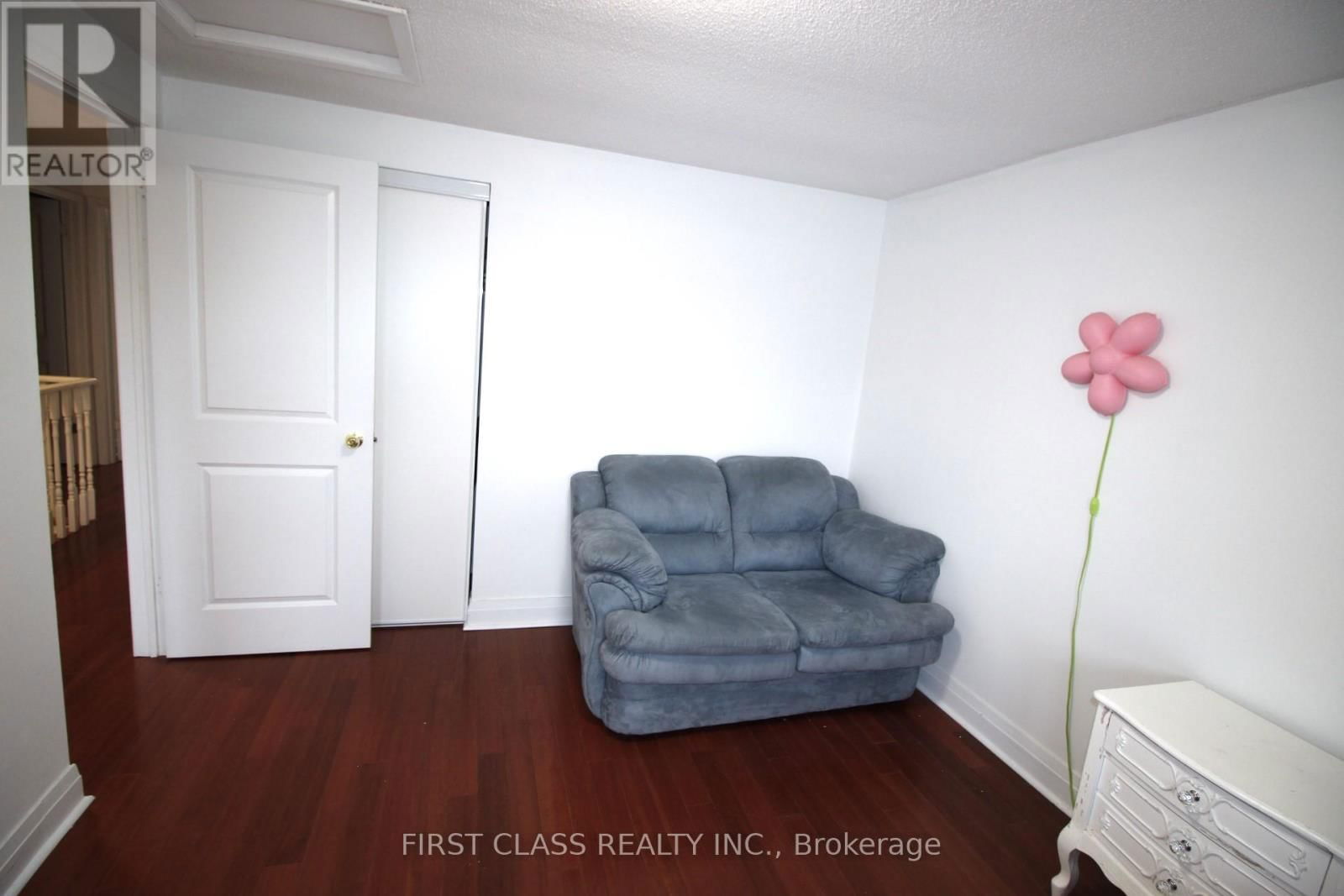 23 CHEESEMAN DRIVE Image 16