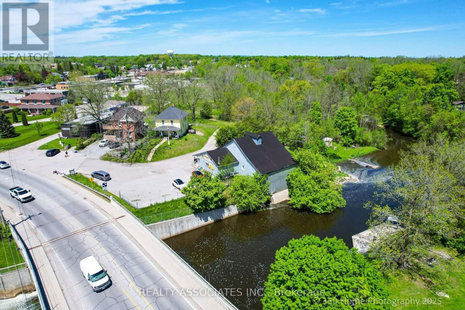 141 HIGH STREET Image 1
