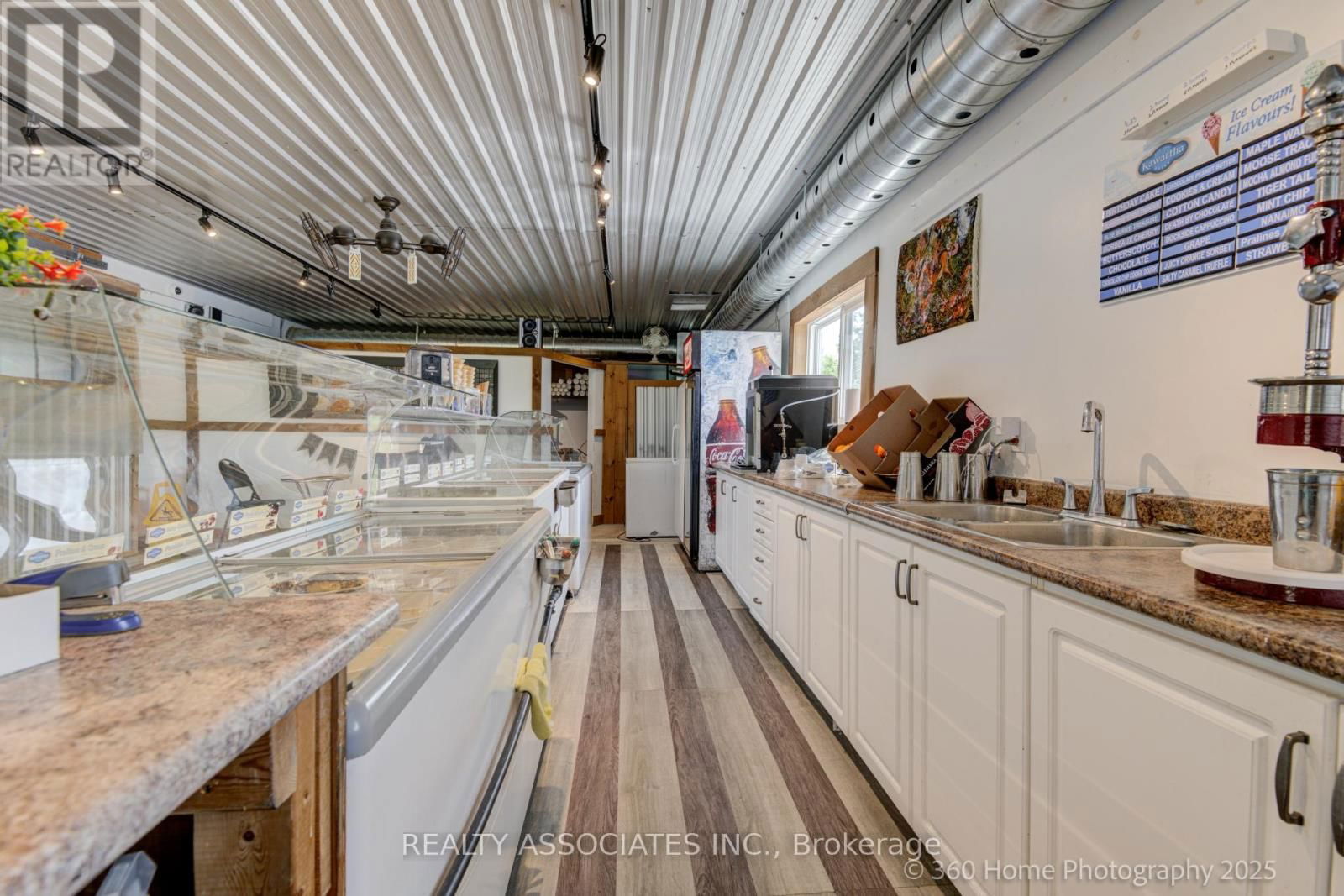 141 HIGH STREET Image 24