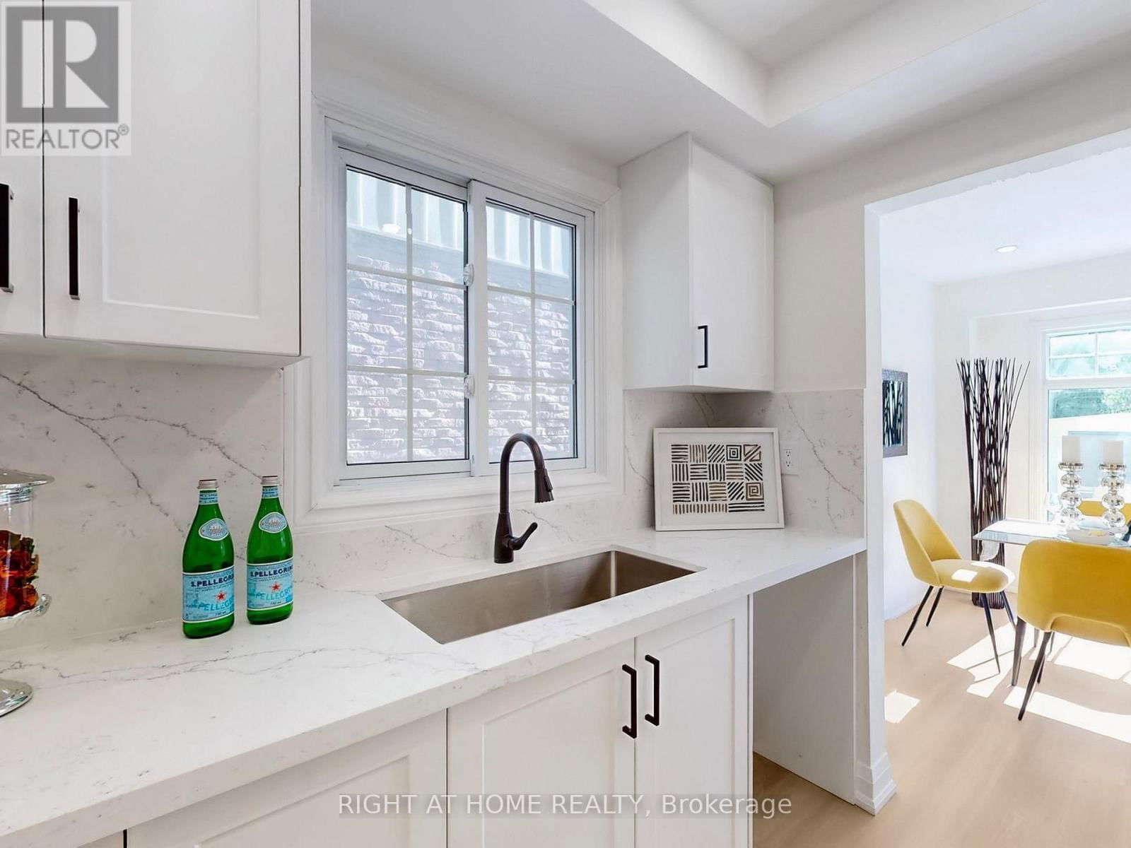 94 REGINALD CRESCENT Image 10