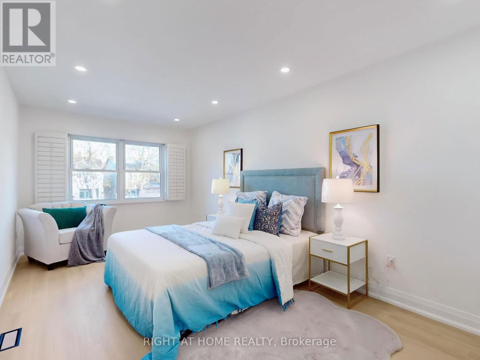 94 REGINALD CRESCENT Image 15