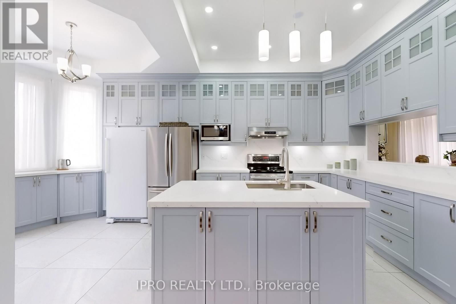 4 COPPERSTONE CRESCENT Image 13