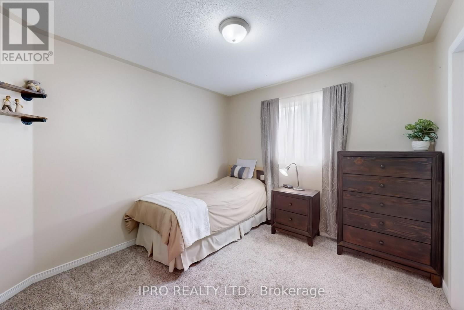 4 COPPERSTONE CRESCENT Image 40