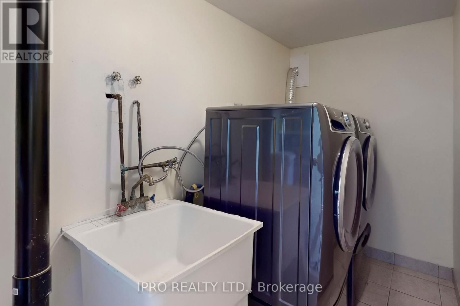 4 COPPERSTONE CRESCENT Image 47